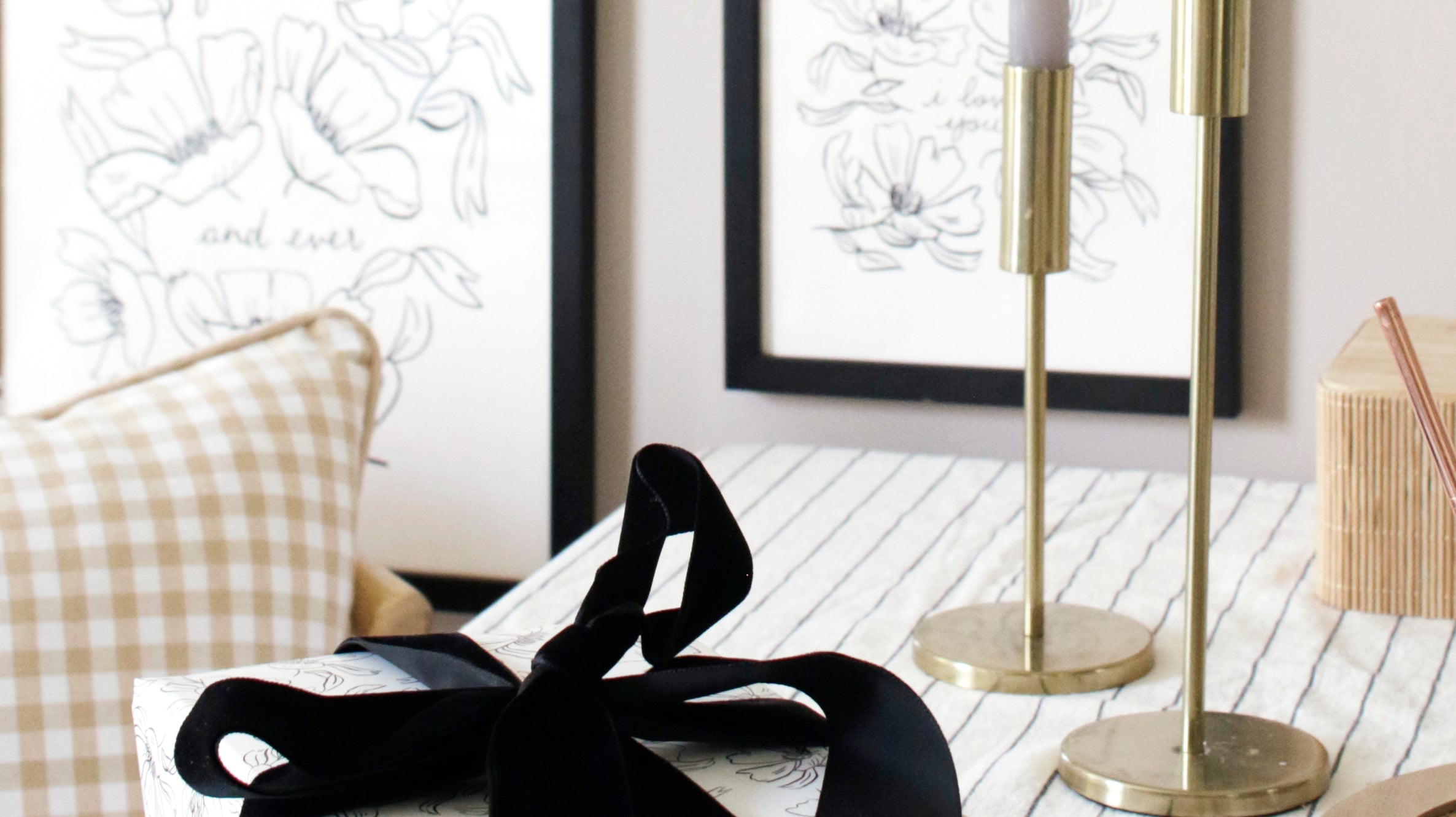 Unique Wedding Gift Ideas for Creative Couples