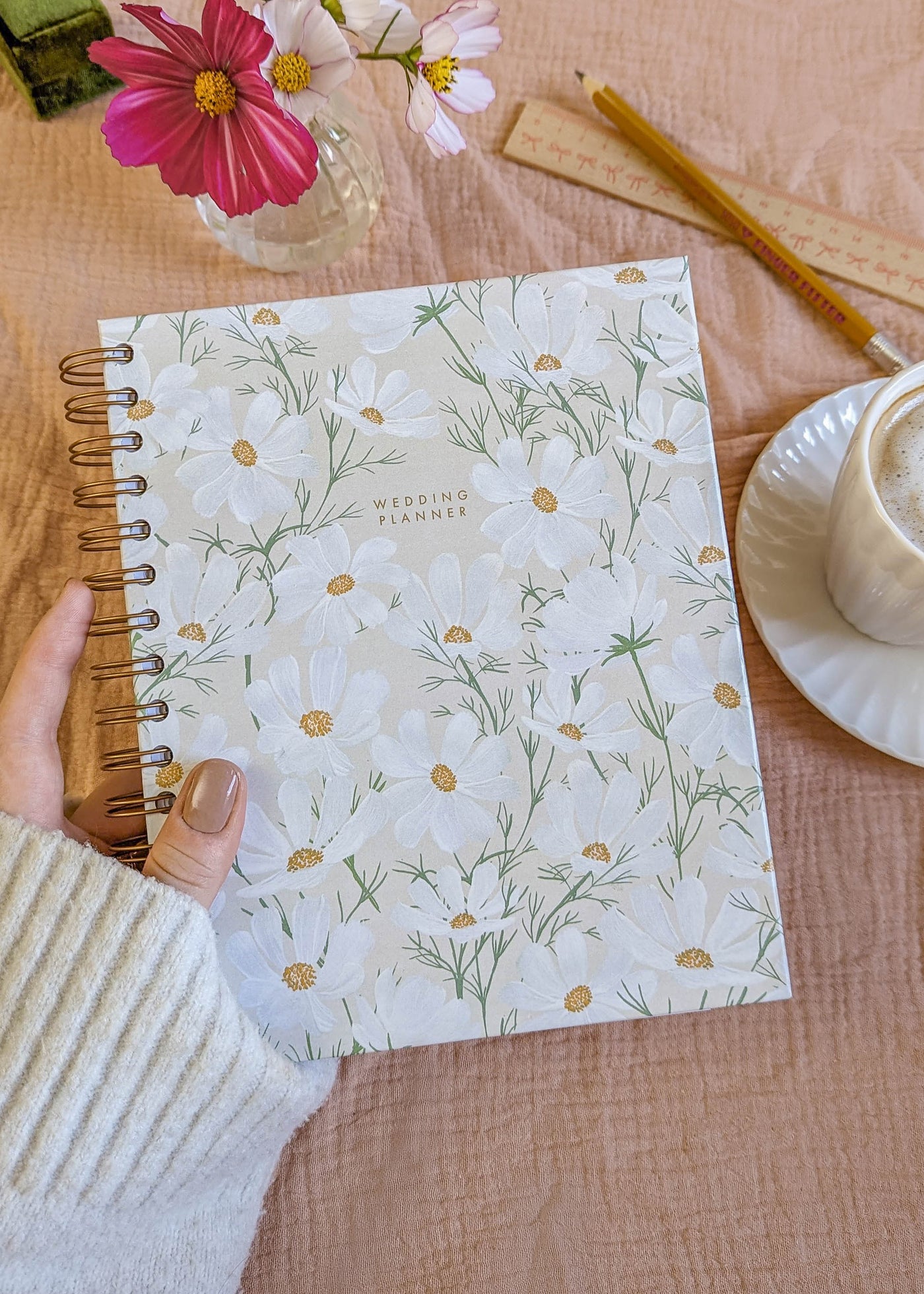 Floral Pattern Ring-Bound Wedding Planner - Preorder