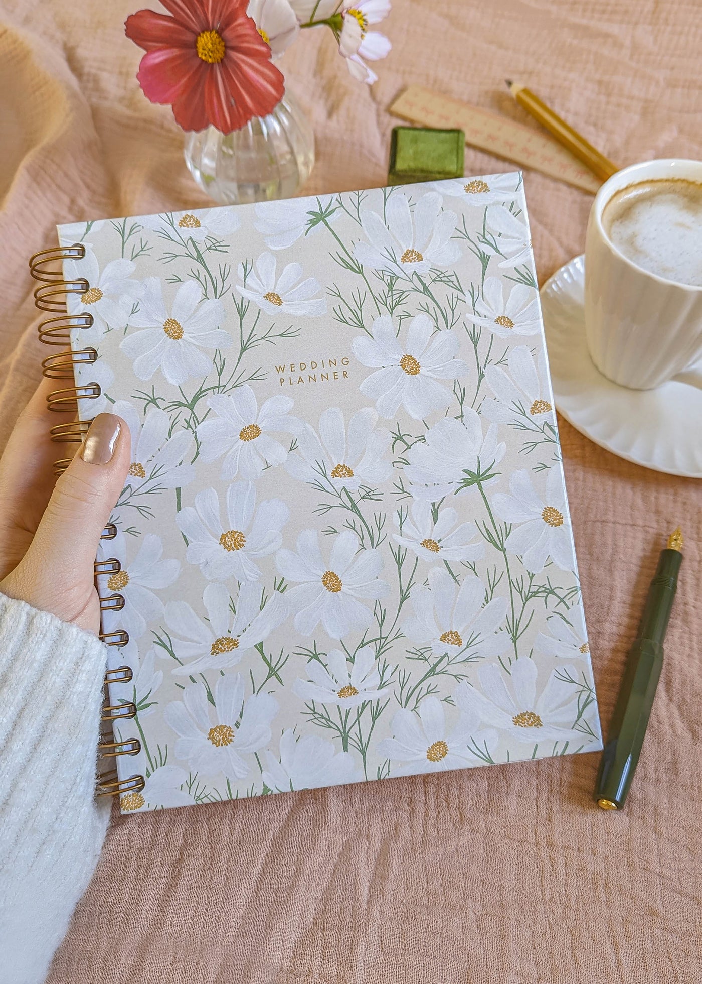 Floral Pattern Ring-Bound Wedding Planner - Preorder