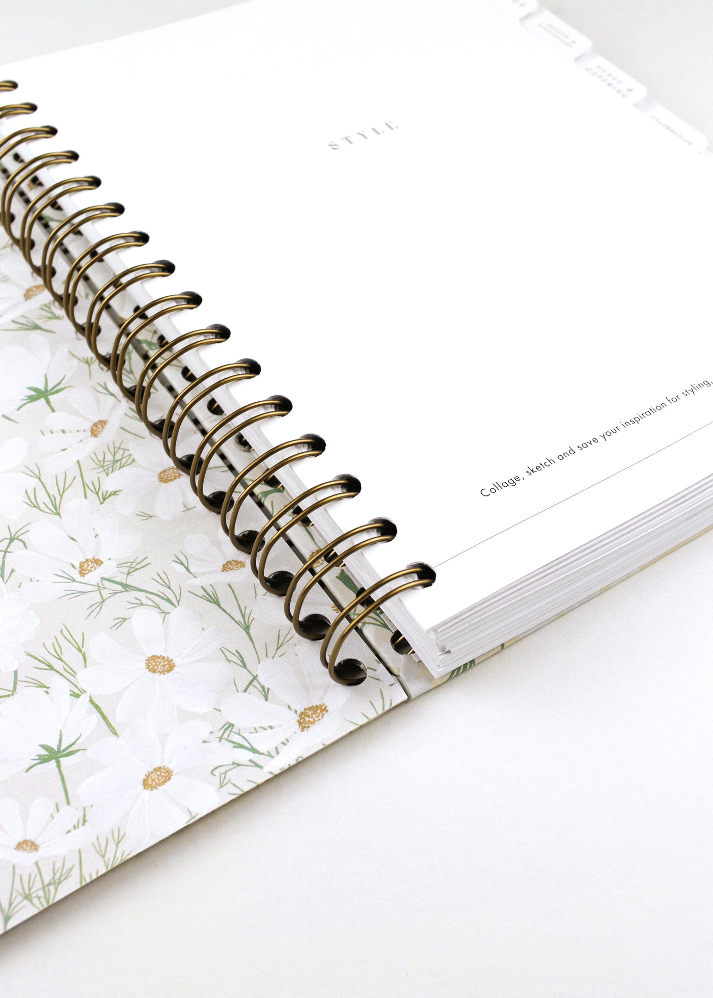 Floral Pattern Ring-Bound Wedding Planner - Preorder
