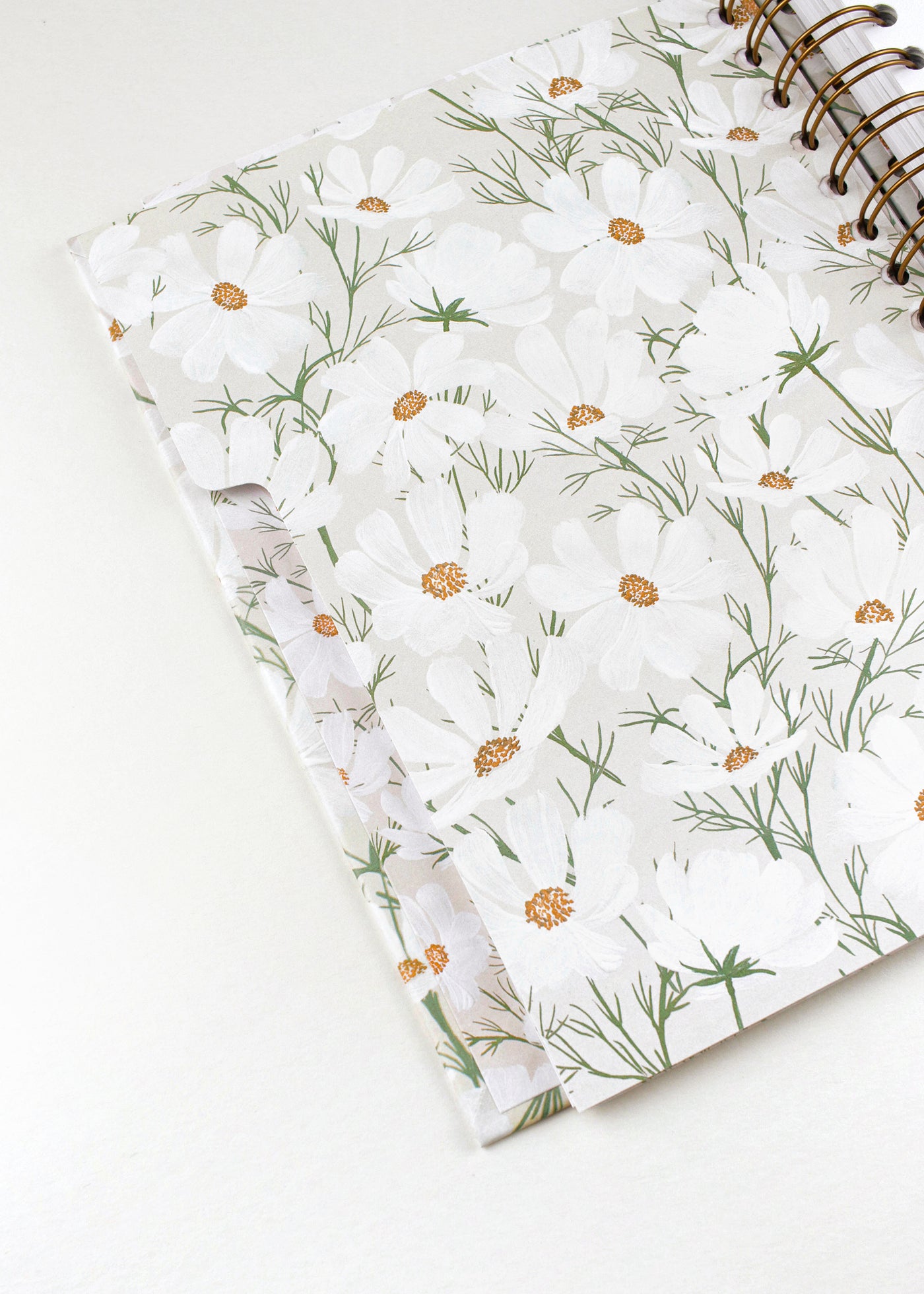 Floral Pattern Ring-Bound Wedding Planner - Preorder